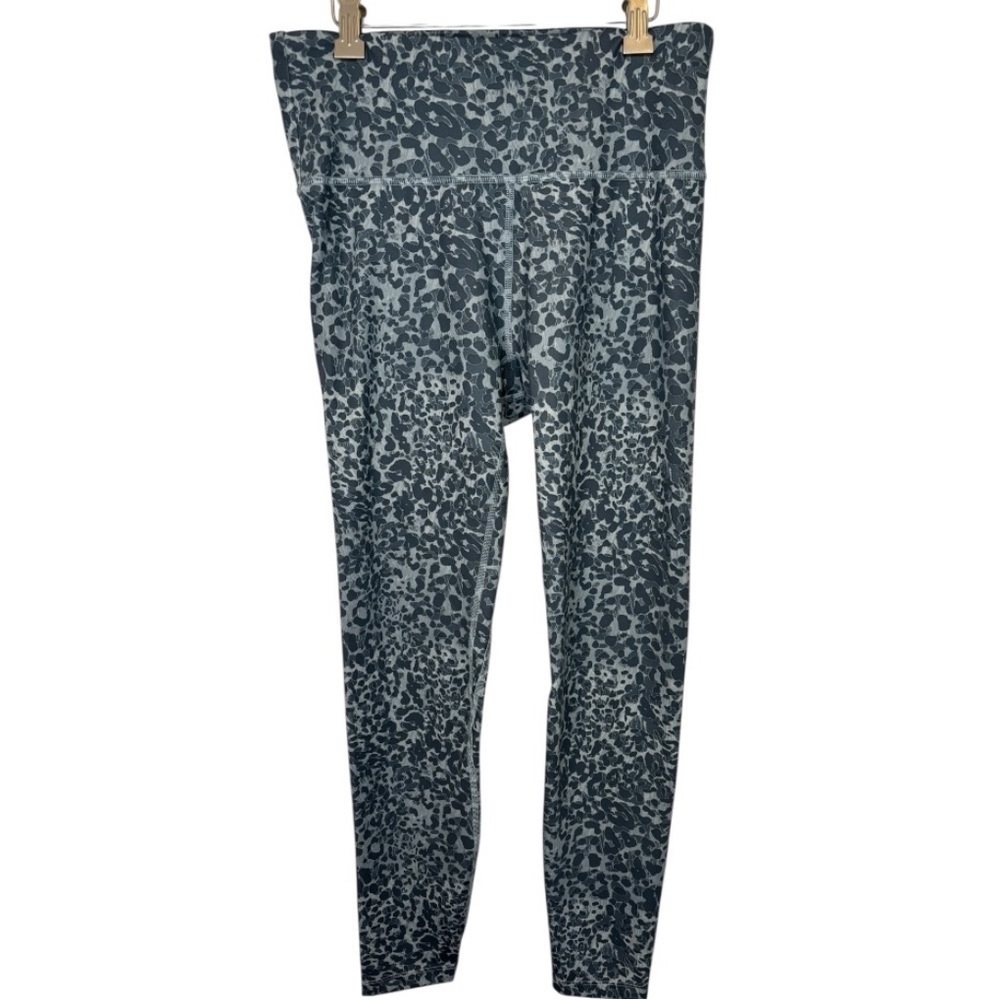 JoyLab Blueish Green High Rise Animal Print Leggings